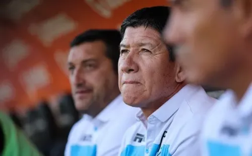 Vera actualmente dirige en Deportes Iquique.