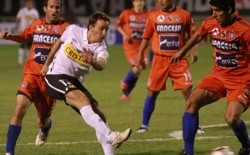 Colo Colo viaje a Bolivia Universitario de Sucre