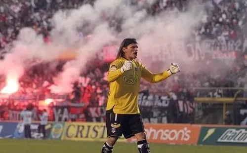 Terremoto logró un bicampeonato con Colo Colo siendo el portero titular.