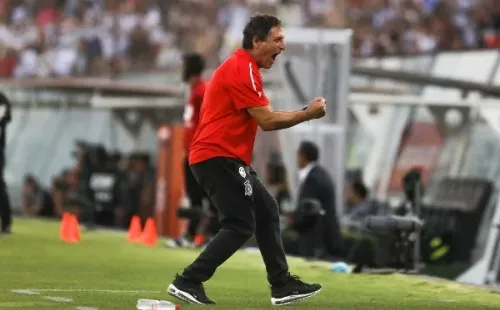 Mario Salas fue despedido tras caer en cuatro partidos consecutivos / FOTO: Agencia Uno