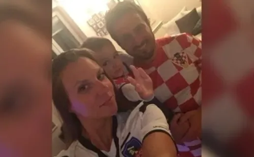 Lana Jozic quiere tanto a Colo Colo que celebró la clasificación de Croacia a la final del Mundial con la camiseta alba.