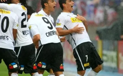 Los albos festejaron con todo el empate de Campora.