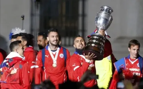 Arturo Vidal en La Moneda con la Copa América