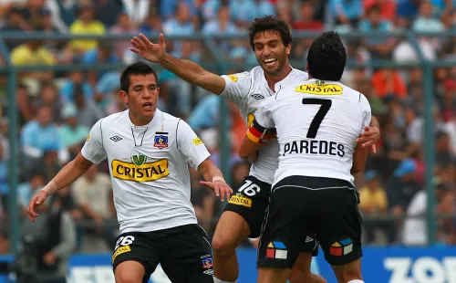 Olivi celebrando junto a Paredes en Colo Colo.