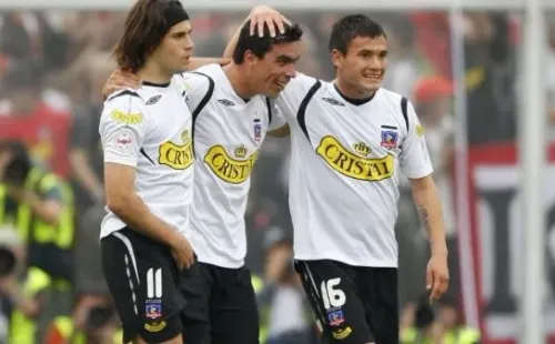 Celebración del gol de Paredes