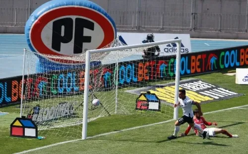 Paredes volvió a convertirle a la U.