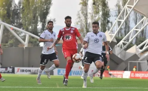 Colo Colo visita a La Calera