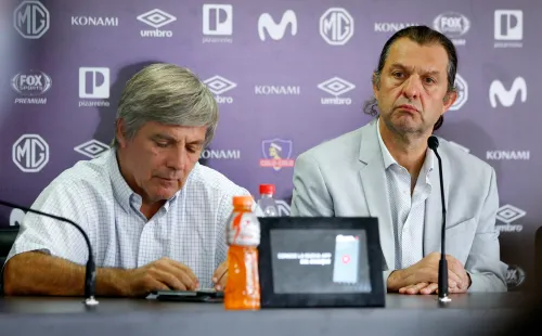 Harold Mayne-Nicholls y Aníbal Mosa