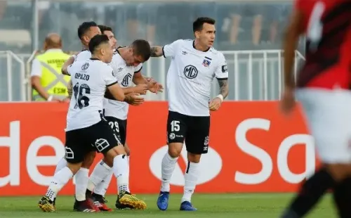 Colo Colo vuelve a la arena internacional para recibir a Peñarol.