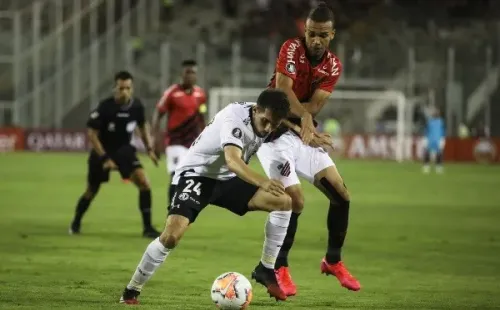 Colo Colo enfrentará a Paranaense este miércoles en Curitiba.