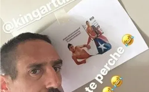 Franck Ribéry trollea a Arturo Vidal