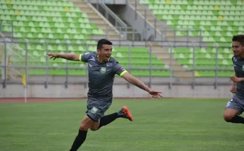Golazo de Gonzalo Fierro