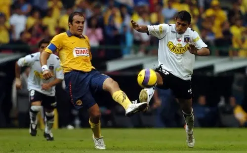 Colo Colo vs América: Arturo Vidal en cancha