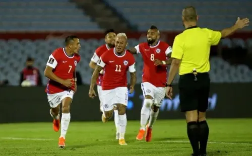 Chile quiere volver a los abrazos esta noche ante Colombia.