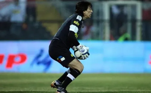 Cóndor Rojas en Colo Colo