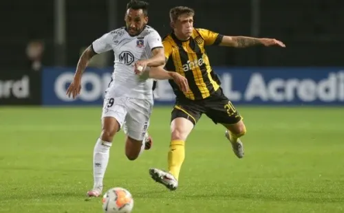 Peñarol aparece como el competidor directo del Cacique por un lugar en octavos / FOTO: Getty Images.