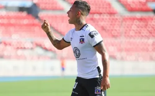 Leonardo Valencia vuelve al once de Colo Colo tras superar sus molestias físicas.