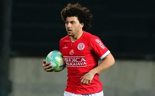 Maximiliano Falcón viene de una destacada campaña con el Rentistas, club con el que fue campeón.