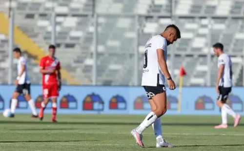 Colo Colo no fue capaz de reaccionar cuando se vio en desventaja y volvió a dejar puntos en casa / FOTO: Agencia Uno
