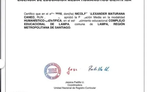 Nicolás Maturana termina la enseñanza media