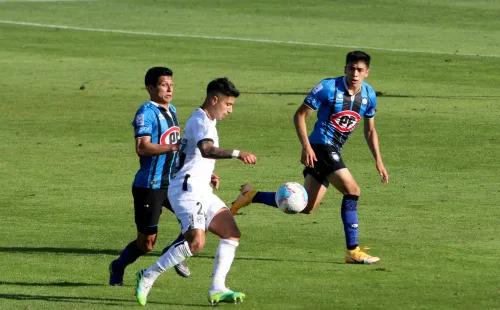 Colo Colo igualó a dos en su última visita a los acereros / FOTO: Agencia Uno