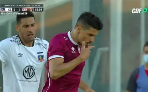 Salinas celebra e Insaurralde le da la espalda a Falcón por sus reclamos.Foto: Captura CDF