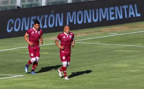 Humberto Suazo en el Monumental