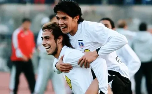 Valdivia y Matías buscan juntos ayudar al club de sus amores.