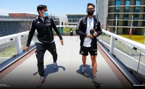 Buzo de concentración de Colo Colo