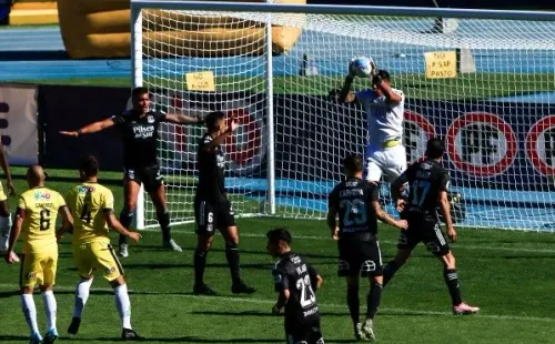 Brayan Cortés cada partido transmite más seguridad a la zaga | Foto Agencia Uno