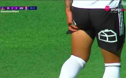 Según el cuerpo médico de Colo Colo, Campos sufrió un desgarro.