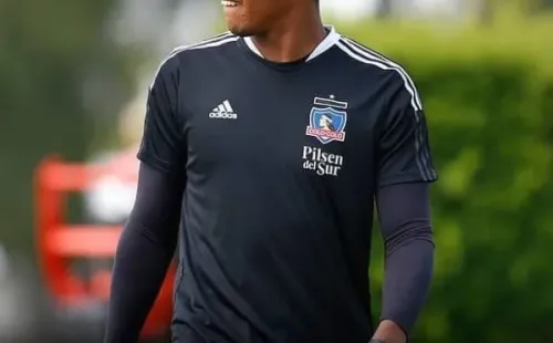 Omar Carabalí vuelve a Colo Colo