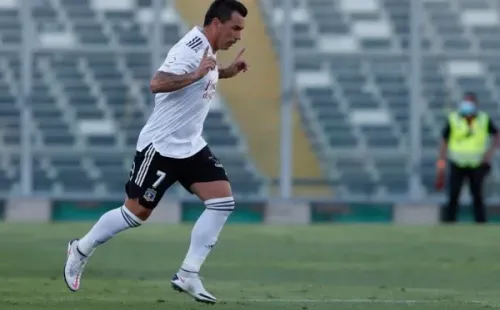 Esteban Paredes avisó que piensa retirarse a final de año / FOTO: Agencia Uno