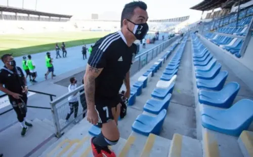 Esteban Paredes, ídolo de Colo Colo