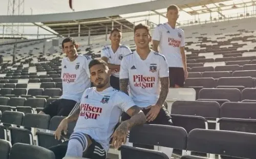 Camiseta local Colo Colo 2021