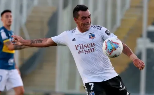 Esteban Paredes en uno de sus últimos partidos