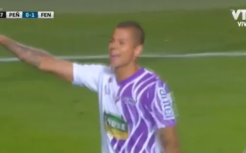 El zaguero de Fénix se acerca a Colo Colo | Foto: captura