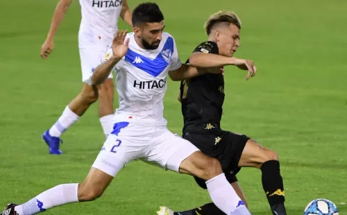 Emiliano Amor encaró al mánager de Vélez