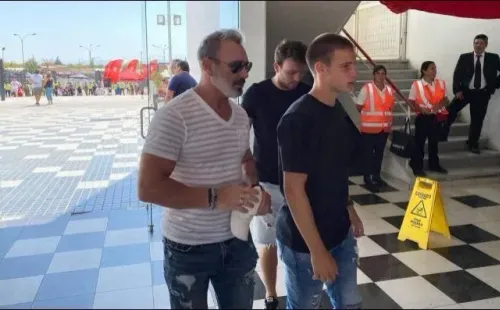 Marcelo Barticciotto junto a su hijo Bruno en el Monumental.
