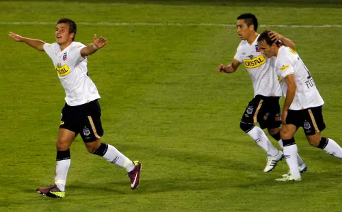Diego Rubio y uno de sus goles en Copa Libertadores