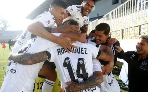 Los festejos que provocaron la alegría de la Abuelita Alba | Foto: Agencia Uno