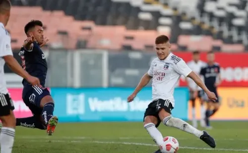 Colo Colo viene de vencer en el Superclásico a la U en el torneo nacional. | Foto: Agencia UNO.