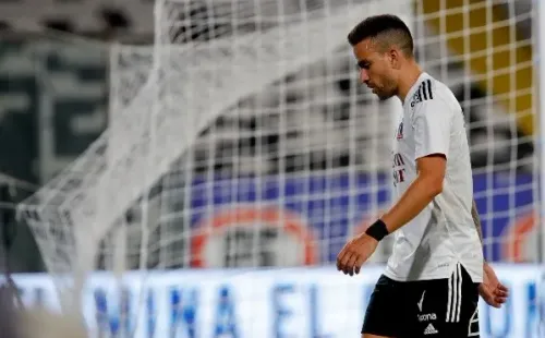 Zaldivia cumplió su suspensión y puede volver en Colo Colo / FOTO: Agencia Uno