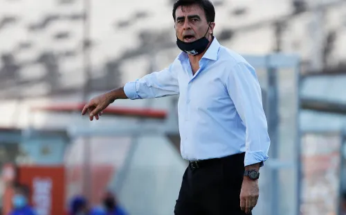Gustavo Quinteros tiene como meta volver a la Copa Libertadores en este 2021. | Foto: Agencia UNO.