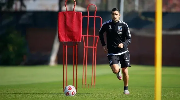 Nicolás Blandi espera tener su revancha en el Cacique en esta temporada 2021. | Foto: Colo Colo.