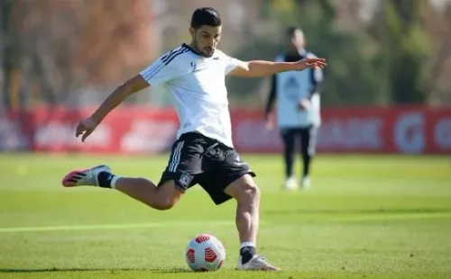 Nicolás Blandi se entrena en Colo Colo mientras decide su futuro / FOTO: Colo Colo Oficial