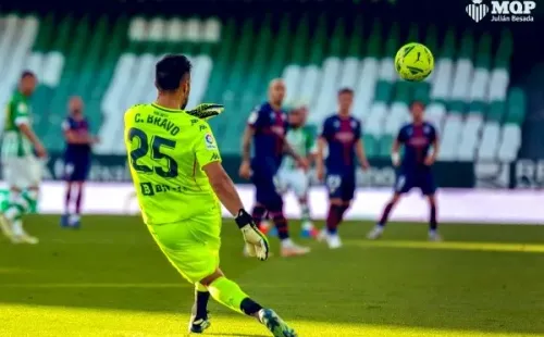 Claudio Bravo en el Real Betis