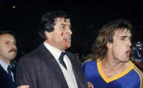 El D.T fue golpeado por el fotógrafo Miguel Ángel Allendes. Fuente: Archivo.