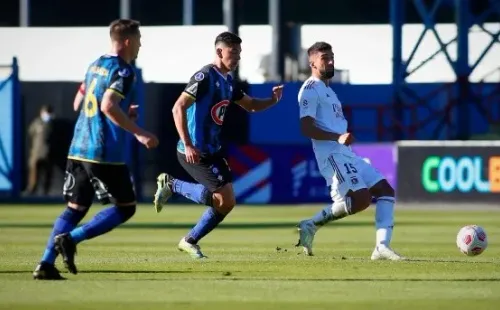 Emiliano Amor hizo su debut con la camiseta del más grande. Fuente: Colo Colo oficial.
