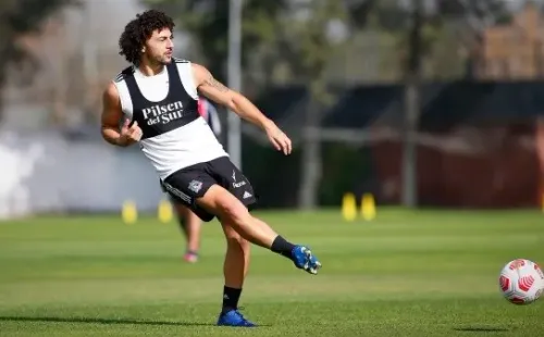 Maximiliano Falcón es feliz en Colo Colo / FOTO: Colo Colo